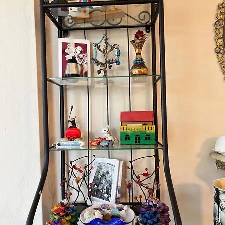 Villa With Private Pool In Alacati Çeşme