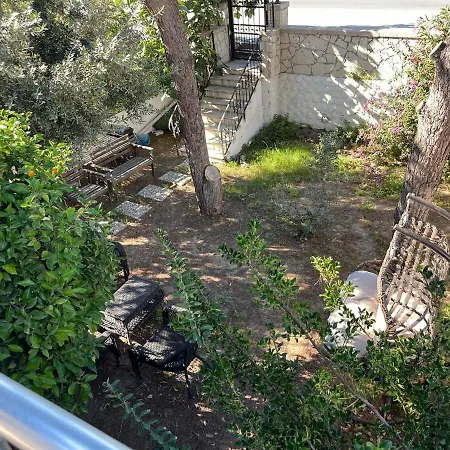 With Private Pool In Alacati וילה *