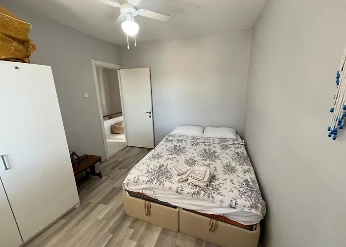 Villa With Private Pool In Alacati *